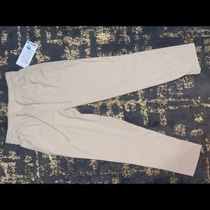 Lululemon Beyond The Studio Pant Slim - Tab/Cream BRAND NEW W TAGS